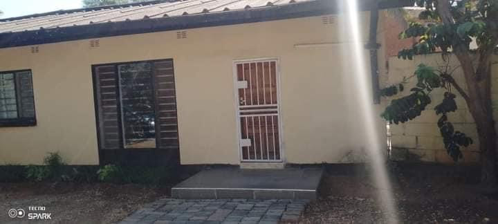 3-bedroom-flat-for-rent-in-roma-big-0