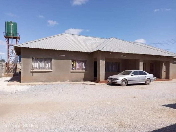 3-bedroom-flat-for-rent-in-chalala-big-6