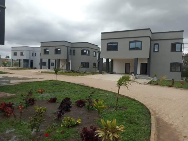 4-bedroom-house-for-sale-in-makeni-big-4