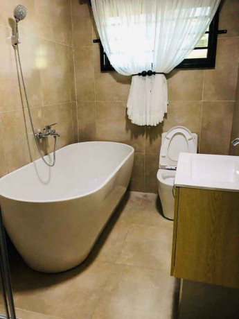 4-bedroom-house-for-sale-in-meanwood-ibex-big-4