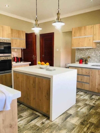 4-bedroom-house-for-sale-in-meanwood-ibex-big-3