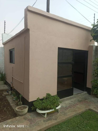 3-bedroom-house-for-sale-in-meanwood-big-9