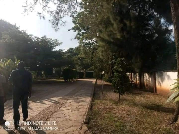 property-for-sale-in-makeni-big-2