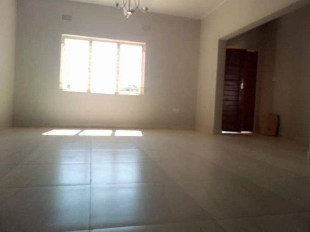 2-bedroom-flat-for-rent-in-makeni-east-big-5