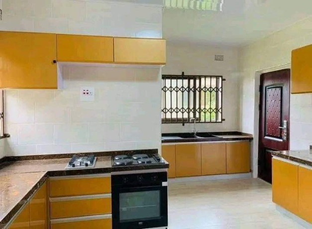 2-bedroom-flat-for-rent-in-ibex-meanwood-big-7