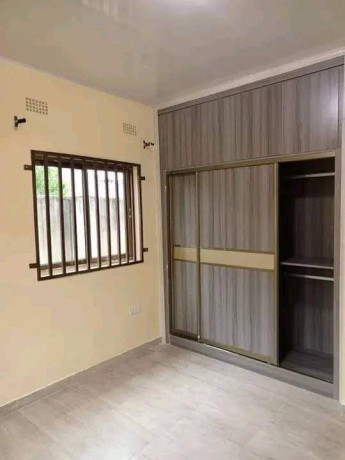 2-bedroom-flat-for-rent-in-ibex-meanwood-big-2