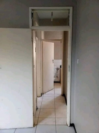 2-bedroom-flat-for-rent-in-kabulonga-big-6