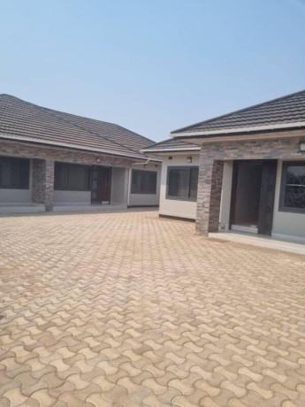 2-bedroom-flat-for-rent-in-makeni-konga-big-0