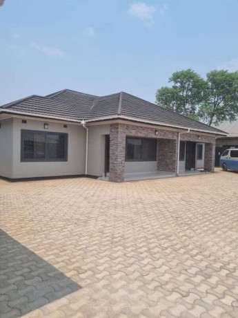 2-bedroom-flat-for-rent-in-makeni-konga-big-2