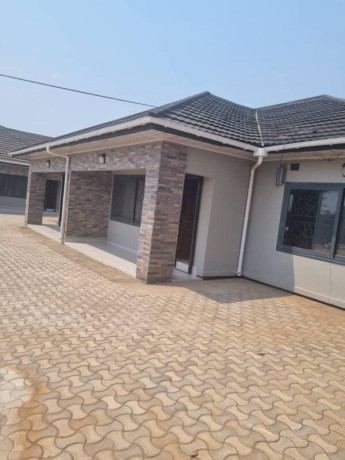2-bedroom-flat-for-rent-in-makeni-konga-big-3
