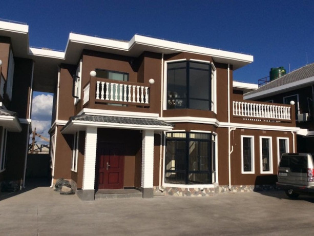 2-by-4-bed-5-bath-apartments-for-rent-in-mass-media-big-1