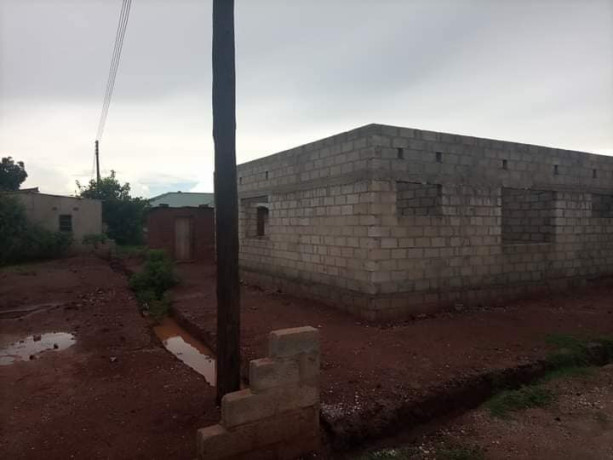 3-bedroom-incomplete-house-for-sale-in-chalala-big-4