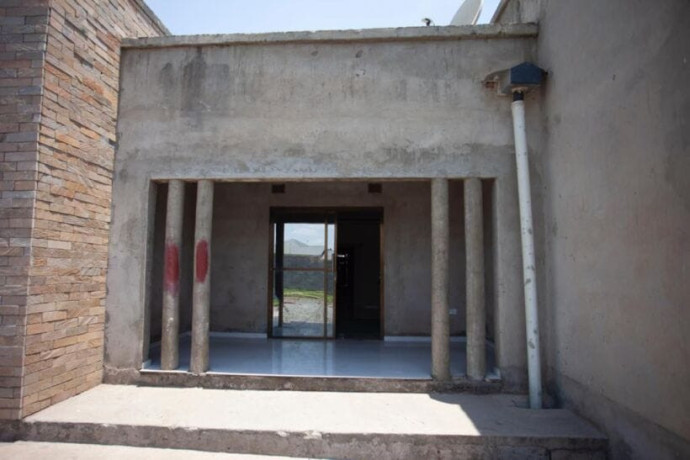 4-bedroom-house-for-sale-in-golfview-ndola-big-2