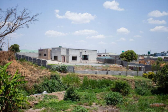 4-bedroom-house-for-sale-in-golfview-ndola-big-0