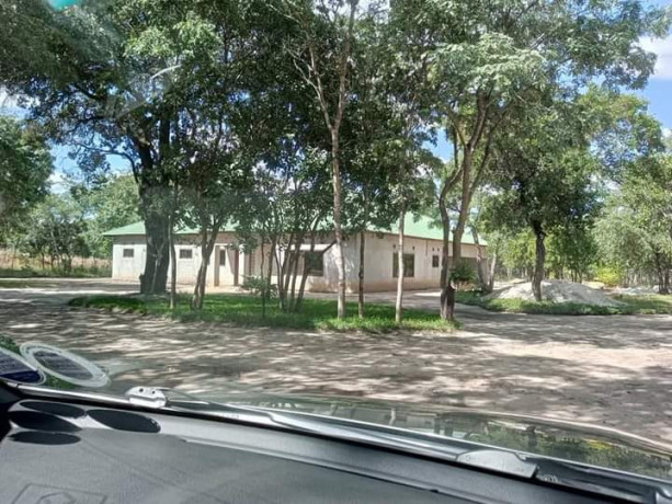 5-bedroom-house-for-sale-in-silverest-big-7