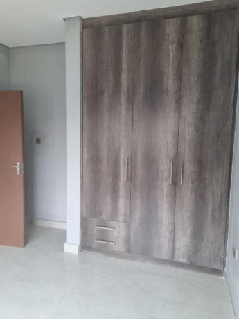 2-bedroom-flat-for-rent-in-makeni-big-2