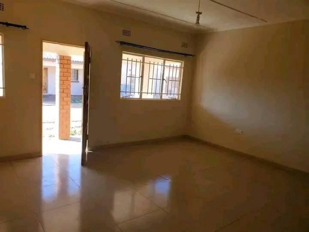 2-bedroom-flat-for-rent-in-woodlands-big-5