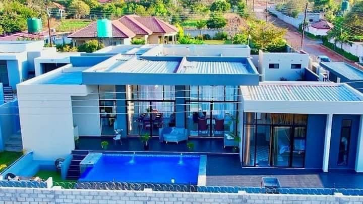 5-bedroom-house-for-sale-in-state-lodge-big-0