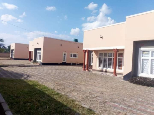 62-bedroom-flats-for-sale-in-makeni-big-1