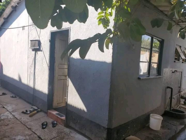 2-bedroom-flat-for-rent-in-chilenje-south-big-0