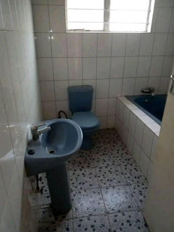 3-bedroom-flat-for-rent-in-lilayi-big-6