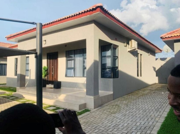 2-bedroom-apartment-for-rent-in-ibex-hill-big-0