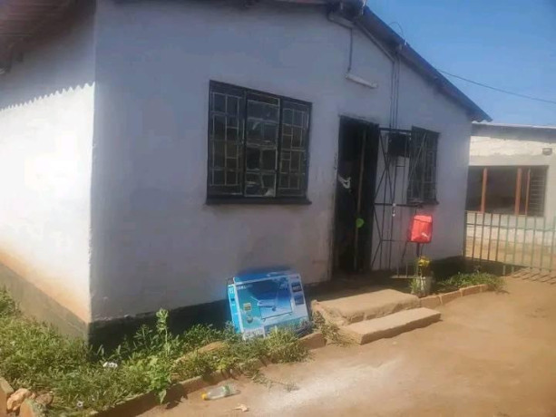 2-bedroom-house-for-rent-in-libala-big-0