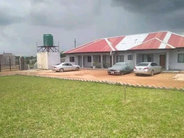 2-bedroom-flat-for-rent-in-waterfalls-big-1