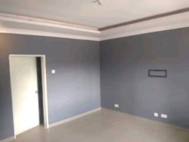 2-bedroom-flat-for-rent-in-waterfalls-big-4