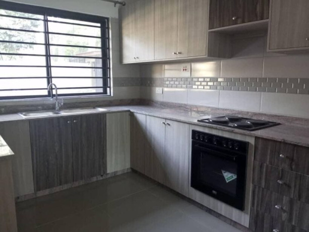 3-bedroom-flat-for-rent-in-kabulonga-big-9
