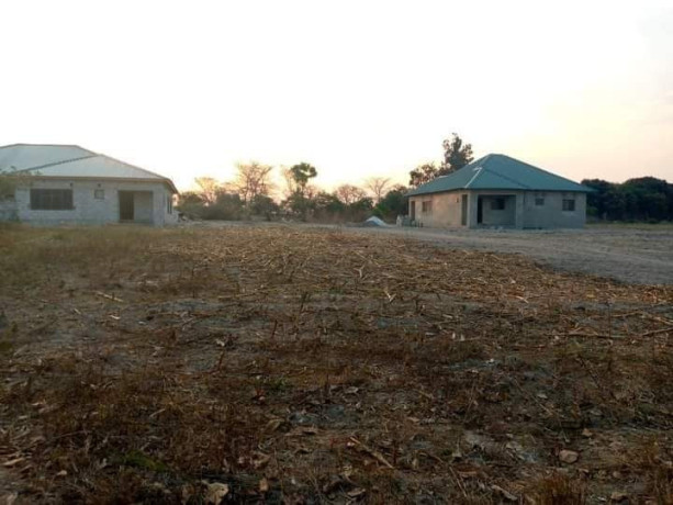 plots-for-sale-in-silverest-big-0