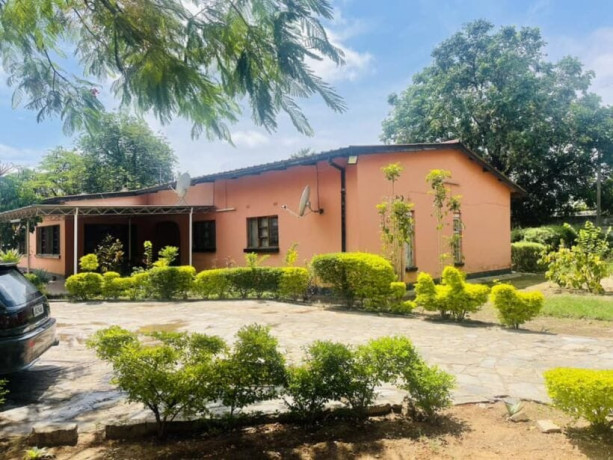 property-for-sale-in-chudleigh-big-2