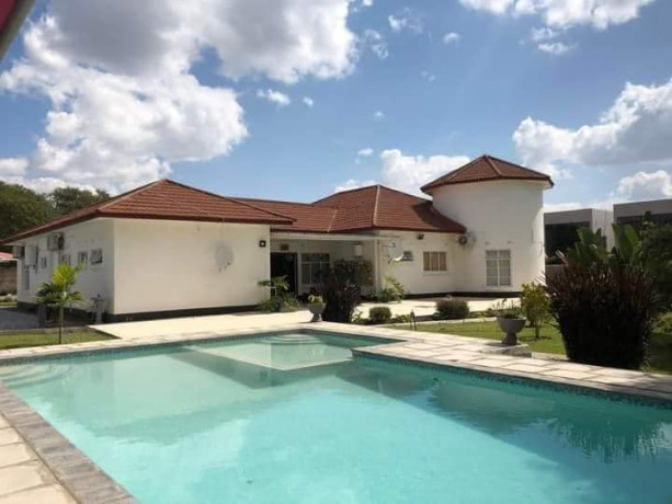 4-bedroom-house-for-sale-in-ibex-hill-big-2