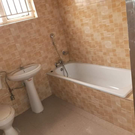 3-bedroom-flat-for-rent-in-chalala-big-1