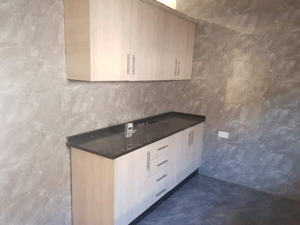 3-bedroom-flat-for-rent-in-chalala-big-7