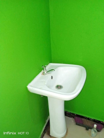 1-bedroom-flat-for-rent-in-chalala-big-4