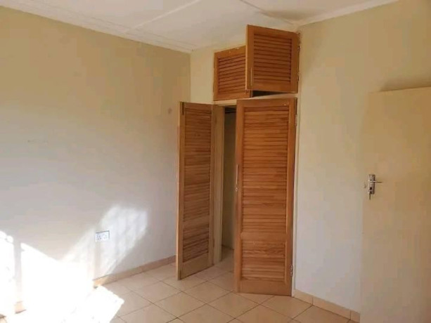 2-bedroom-flat-for-rent-in-woodlands-big-3