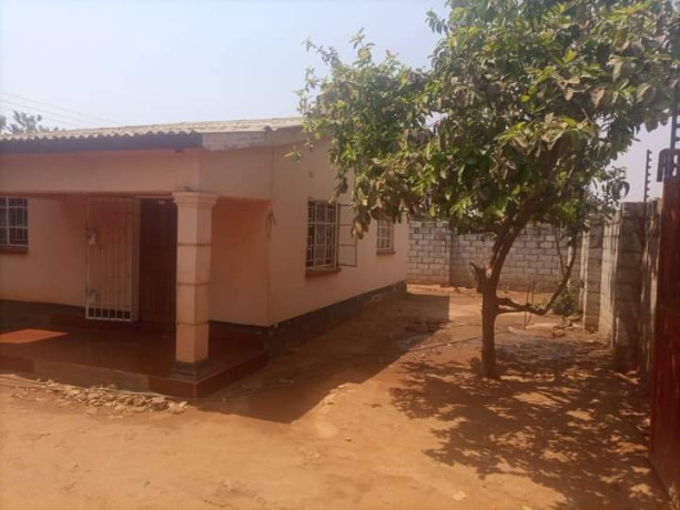3-bedroom-house-for-sale-in-libala-big-2