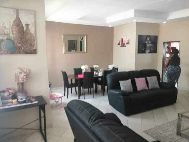 3-2-bedroom-flats-for-sale-in-salama-park-big-5