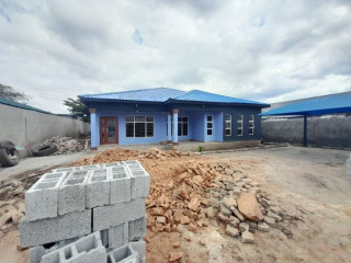 3-bedroom-house-for-sale-in-meanwood