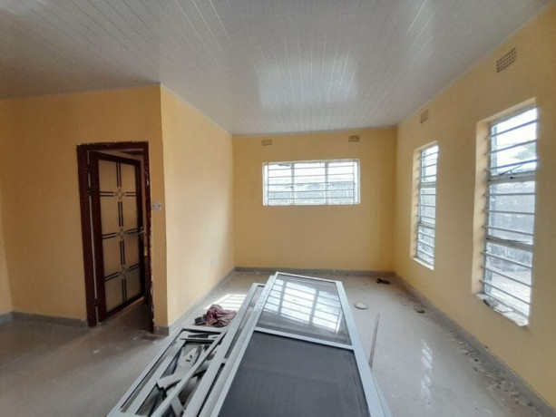 3-bedroom-house-for-sale-in-meanwood-big-7