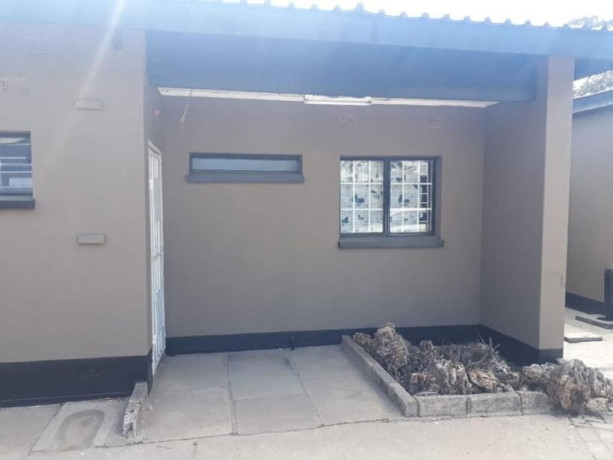 3-bedroom-house-for-sale-in-civic-centre-big-2