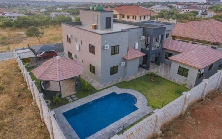 4-bedroom-house-for-sale-in-roma-park-big-8