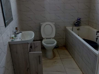 3-bedroom-flat-for-rent-in-new-kasama