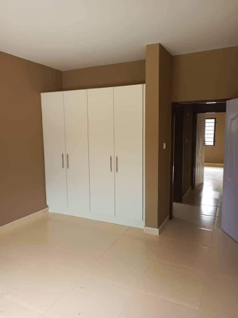 3-bedroom-flat-for-rent-in-new-kasama-big-2