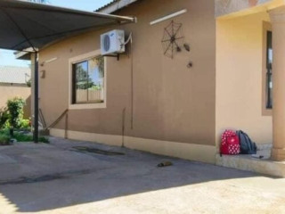 3-bedroom-house-for-rent-in-meanwood-ndeke