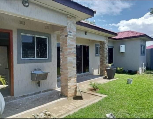 2-bedroom-flat-for-rent-in-ibex-meanwood-big-7