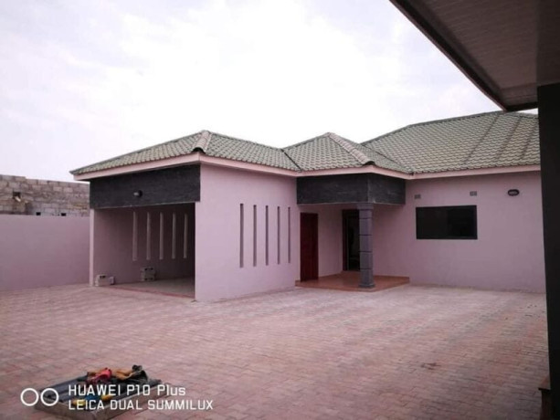 3-bedroom-house-for-sale-in-meanwood-chamba-valley-big-0