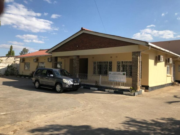 prime-property-for-sale-in-rhodespark-big-2