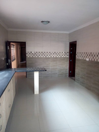 4-bedroom-houses-for-sale-in-woodlands-big-7